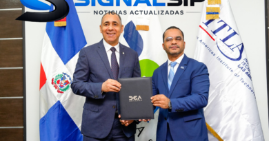 DGA y el ITLA unen esfuerzos para fortalecer la formación y las capacidades profesionales en el área de logística